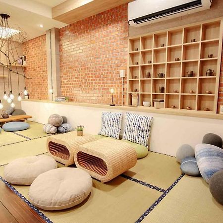 טאינאן Bird Series B&B&Hostel複合式民宿#本國旅客須先匯款 מראה חיצוני תמונה
