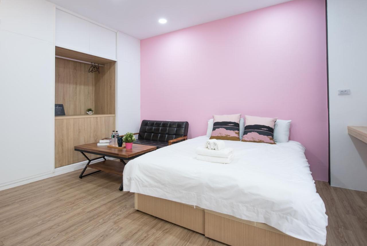 טאינאן Bird Series B&B&Hostel複合式民宿#本國旅客須先匯款 מראה חיצוני תמונה