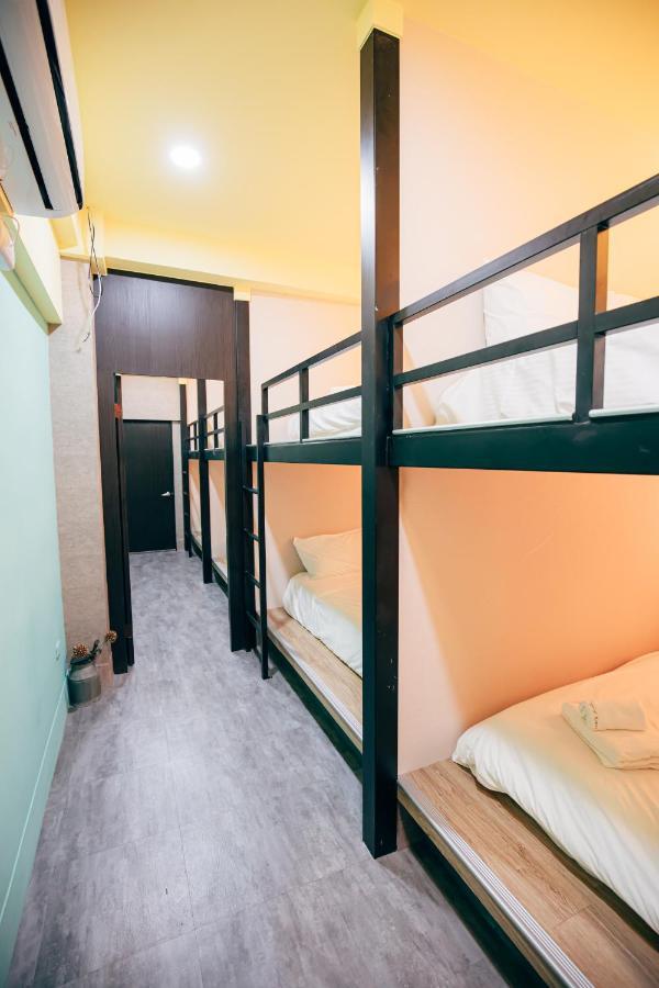 טאינאן Bird Series B&B&Hostel複合式民宿#本國旅客須先匯款 מראה חיצוני תמונה