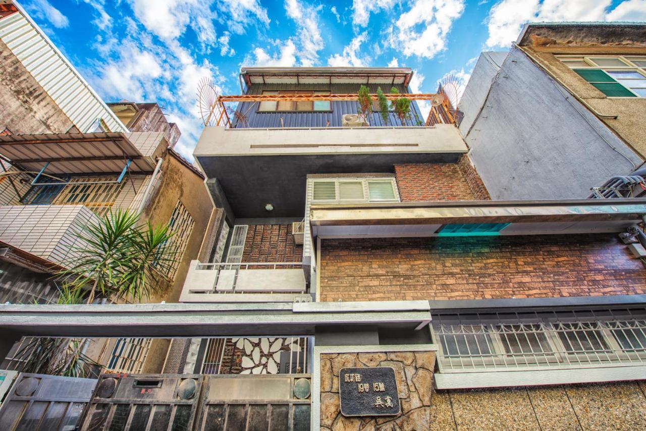 טאינאן Bird Series B&B&Hostel複合式民宿#本國旅客須先匯款 מראה חיצוני תמונה